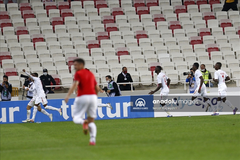 Demir Grup Sivasspor - Dinamo Batum