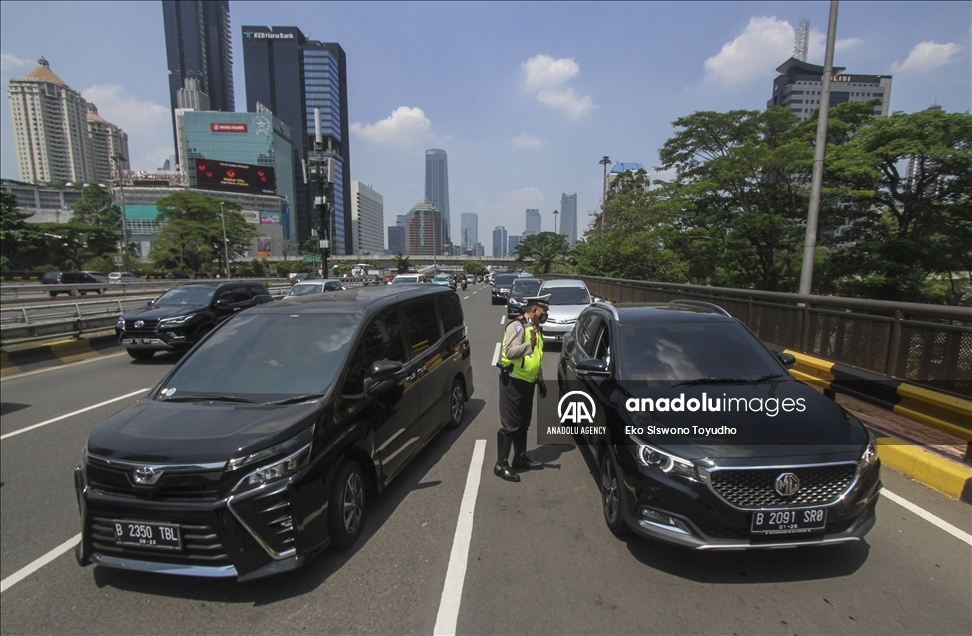 Indonesia berlakukan ganjil-genap guna batasi pergerakan masyarakat