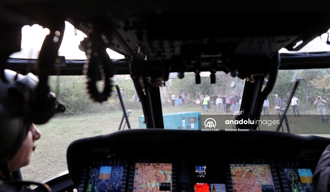 Sel felaketinin yaşandığı Bozkurt'ta köylere helikopterle jeneratör yardımı