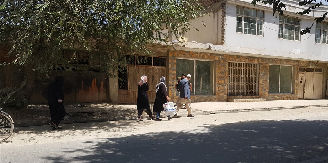 Talibanes entran a las afueras de Kabul, la capital de Afganistán