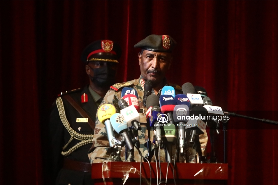 البرهان: جيش السودان يغلق الطريق أمام الانقلاب