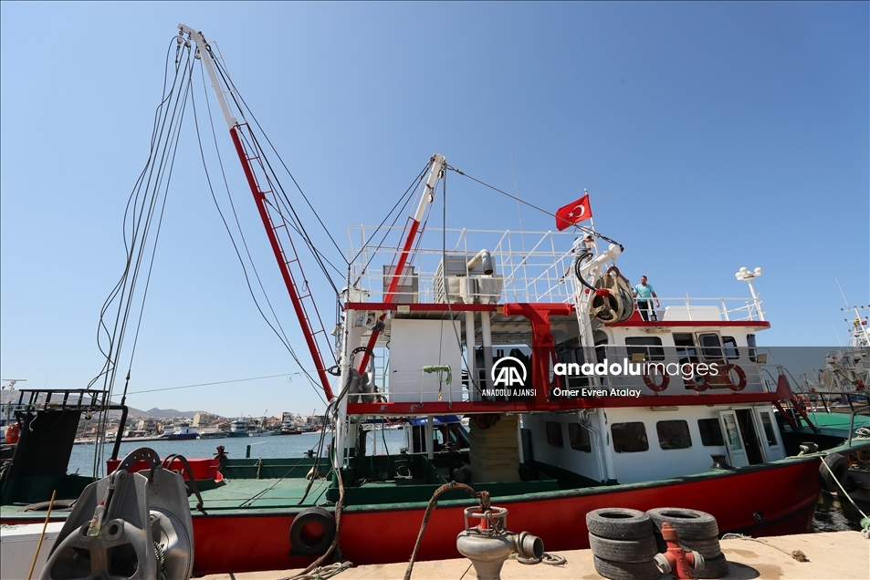 Egeli balıkçılar "vira bismillah" demeye hazırlanıyor