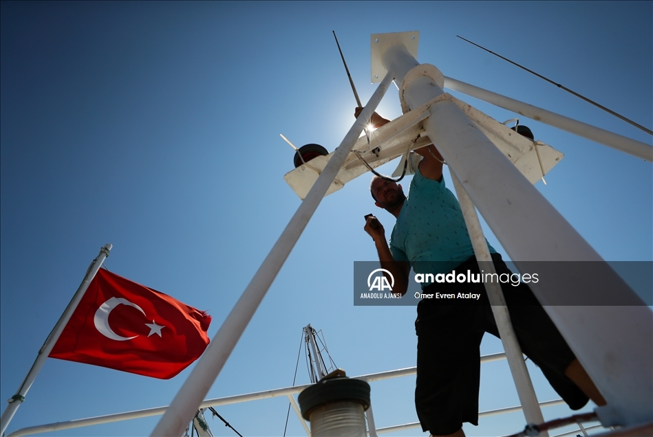 Egeli balıkçılar "vira bismillah" demeye hazırlanıyor