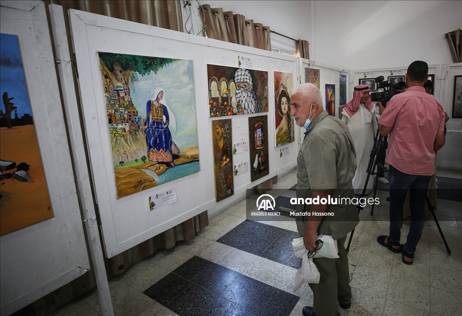 Exposicion De Arte Sobre La Lucha Palestina En Gaza Agencia Anadolu