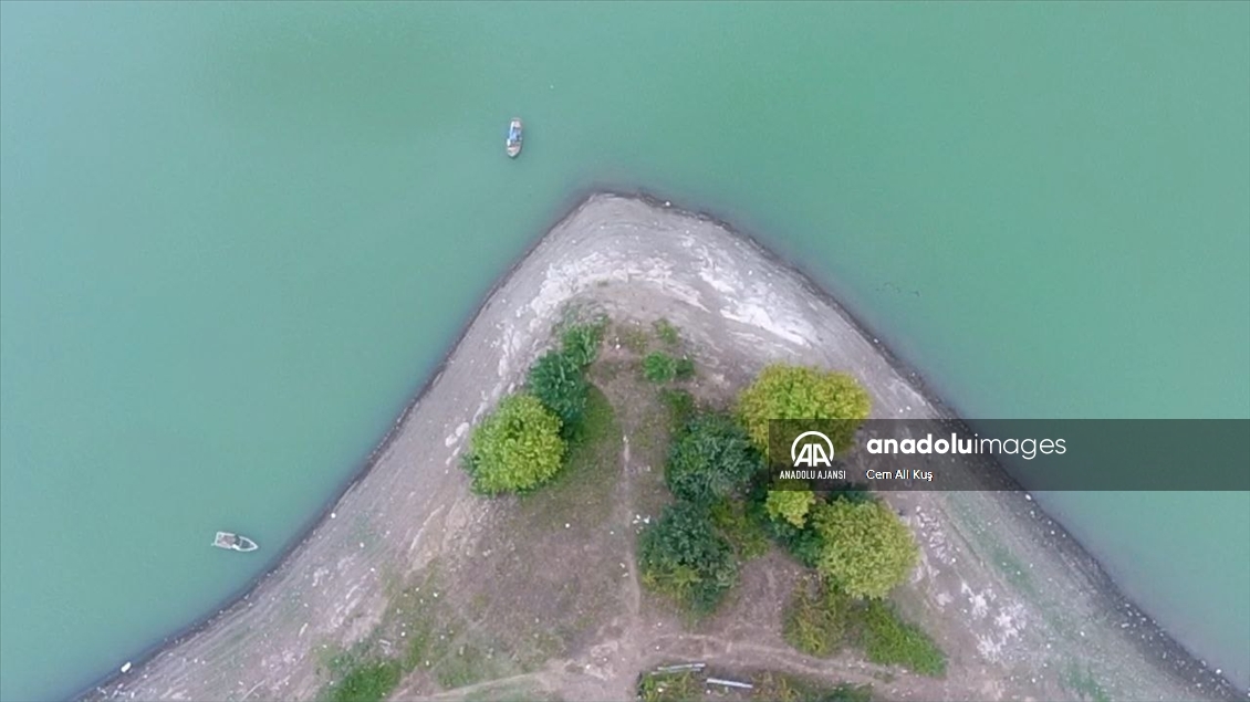 Düzce'deki tarım arazileri 49 yıldır Hasanlar Barajı'ndan sulanıyor