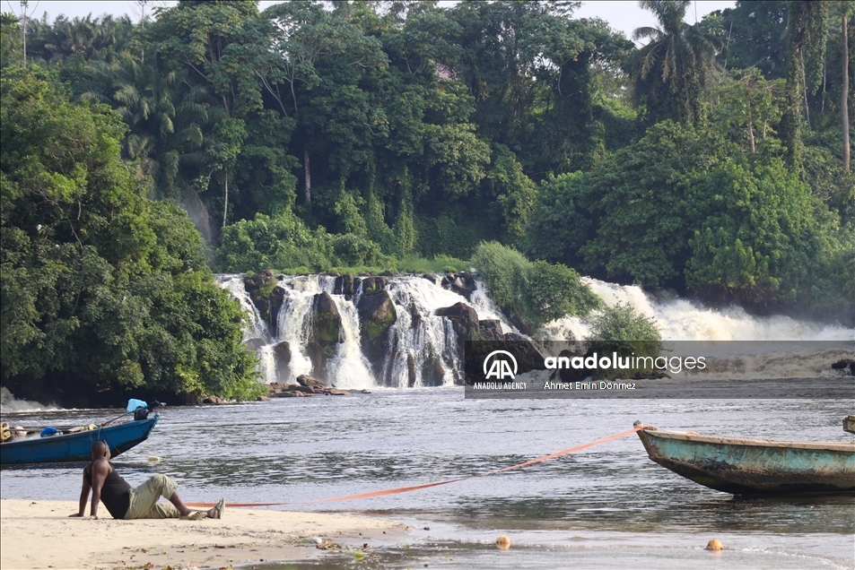 الوحيدة عالميا.. شلالات "لوبي" الكاميرون تغذي مياه الأطلسي
