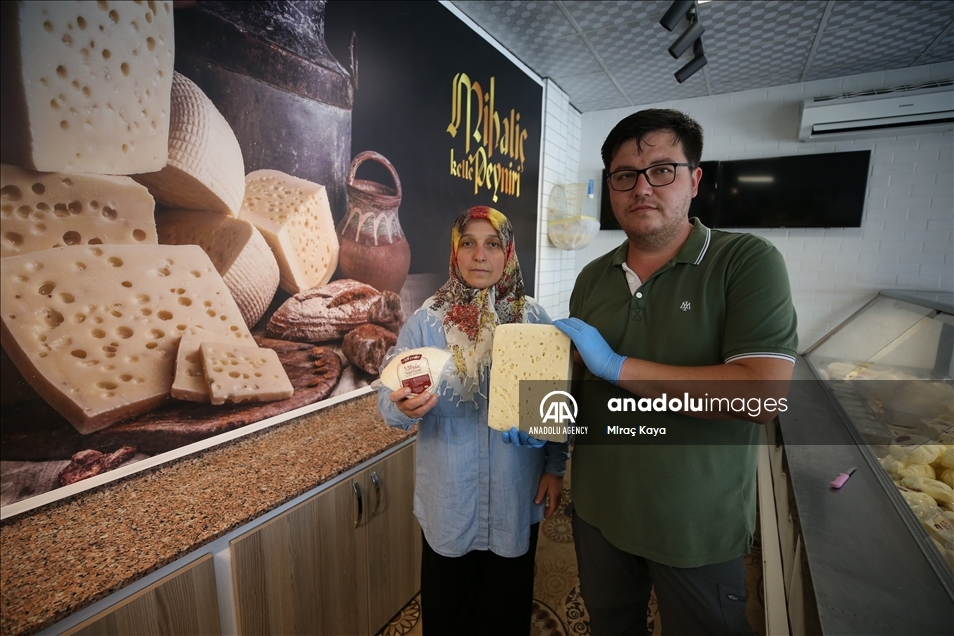 Turquie: Un jeune diplômé en sciences politiques devenu producteur du fromage de Mihalic