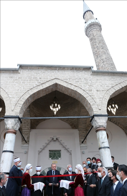 Cumhurbaşkanı Erdoğan, restore edilen Başçarşı Camisi'nin açılışını yaptı