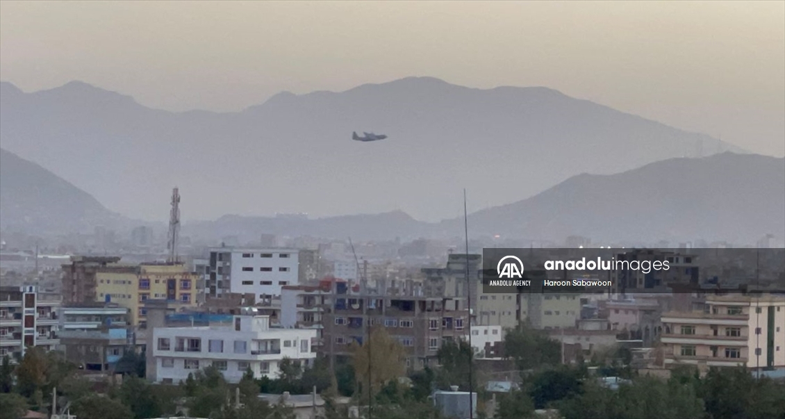 Explosions occur outside of Kabul airport, casualties unclear