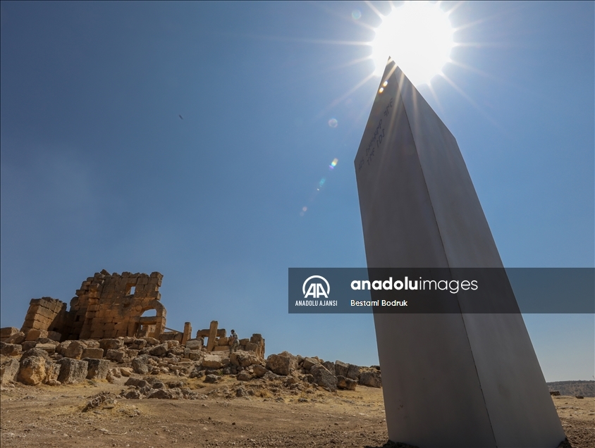 Gizemli monolit, Göbeklitepe'den sonra Diyarbakır'da da ortaya çıktı
