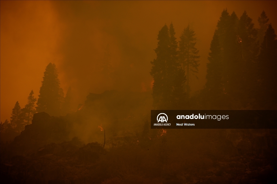 Caldor Fire moves towards the residential areas