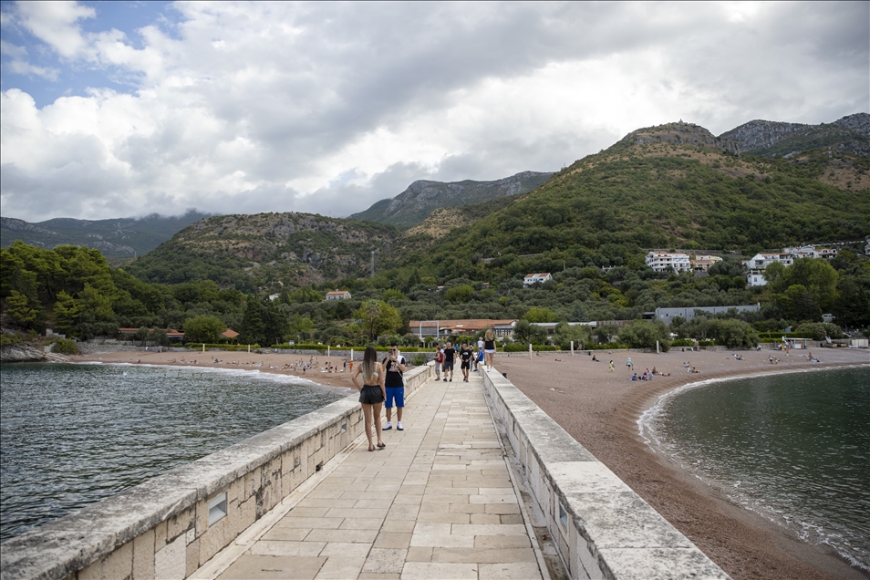 Balkanların turizm ülkesi Karadağ