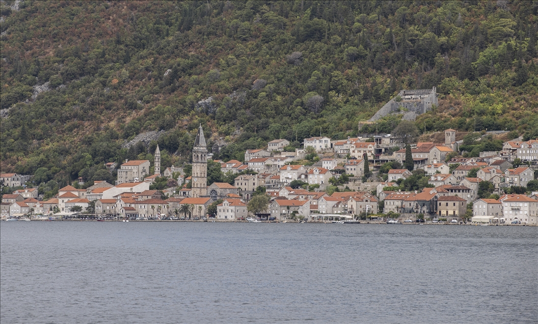 Balkanların turizm ülkesi Karadağ