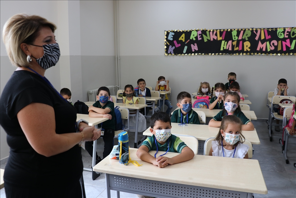 Bolu'da, okul öncesi ve ilkokul 1. sınıf öğrencilerinin uyum haftası eğitimleri başladı