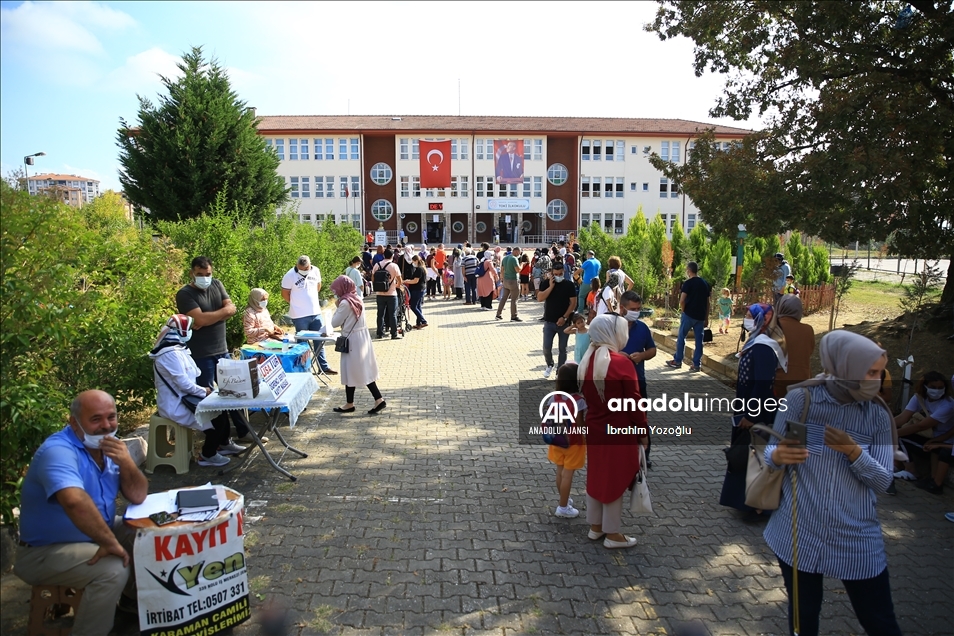 Sakarya'da okul öncesi ve ilkokul birinci sınıf öğrencilerinin uyum süreci eğitimi başladı