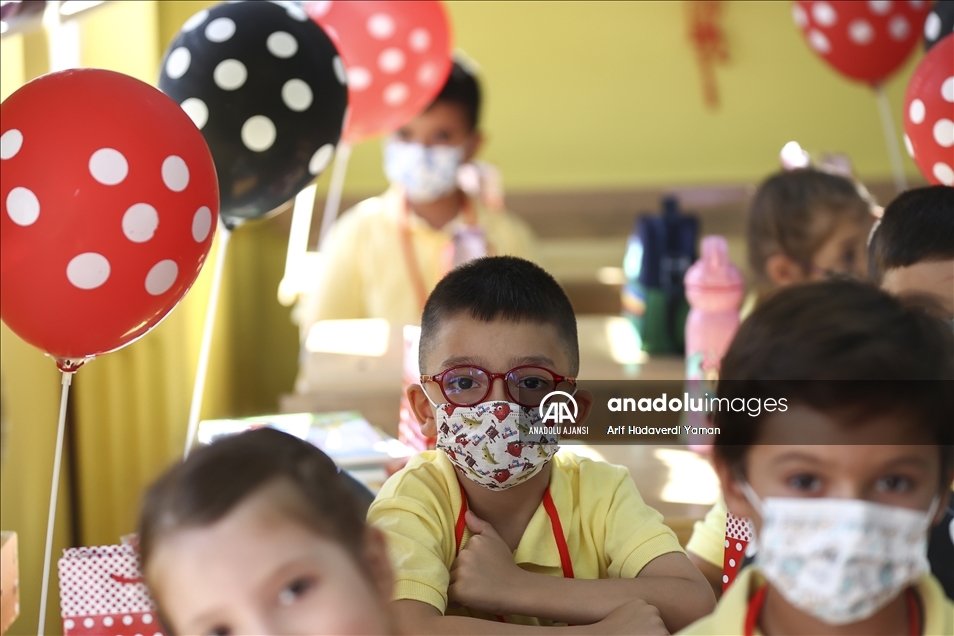 İstanbul'da okullarda uyum eğitimi başladı