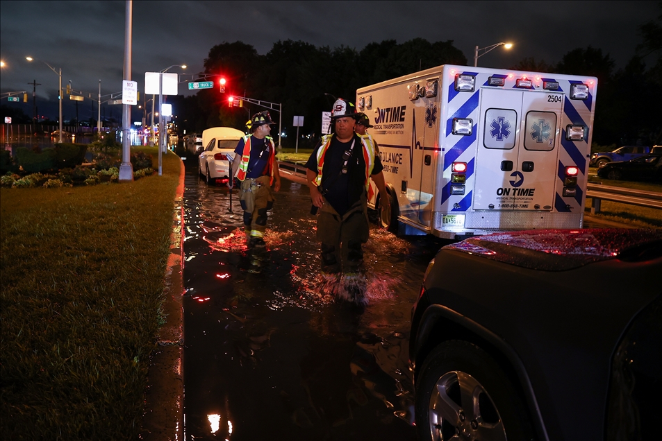 New Jersey'de fırtına ve sağanak