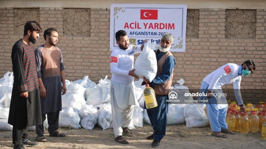 توزیع کمک های بشردوستانه ترکیه در افغانستان ​​​​​​​ 
