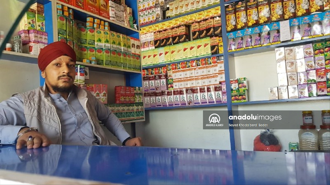 Afganistan'daki Hindu ve Sih azınlıklar ülkeyi terk etmek istemiyor