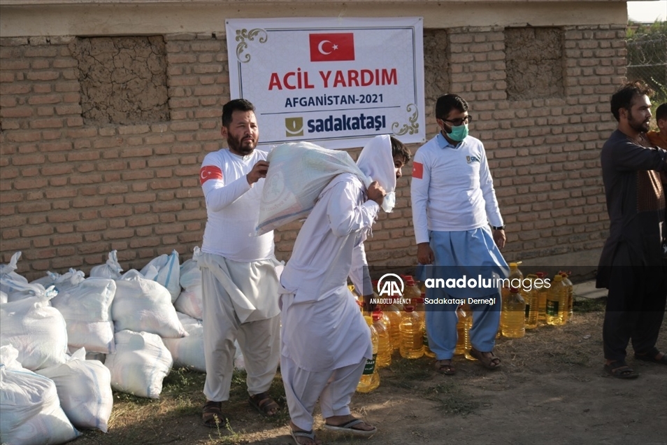 توزیع کمک های بشردوستانه ترکیه در افغانستان ​​​​​​​ 