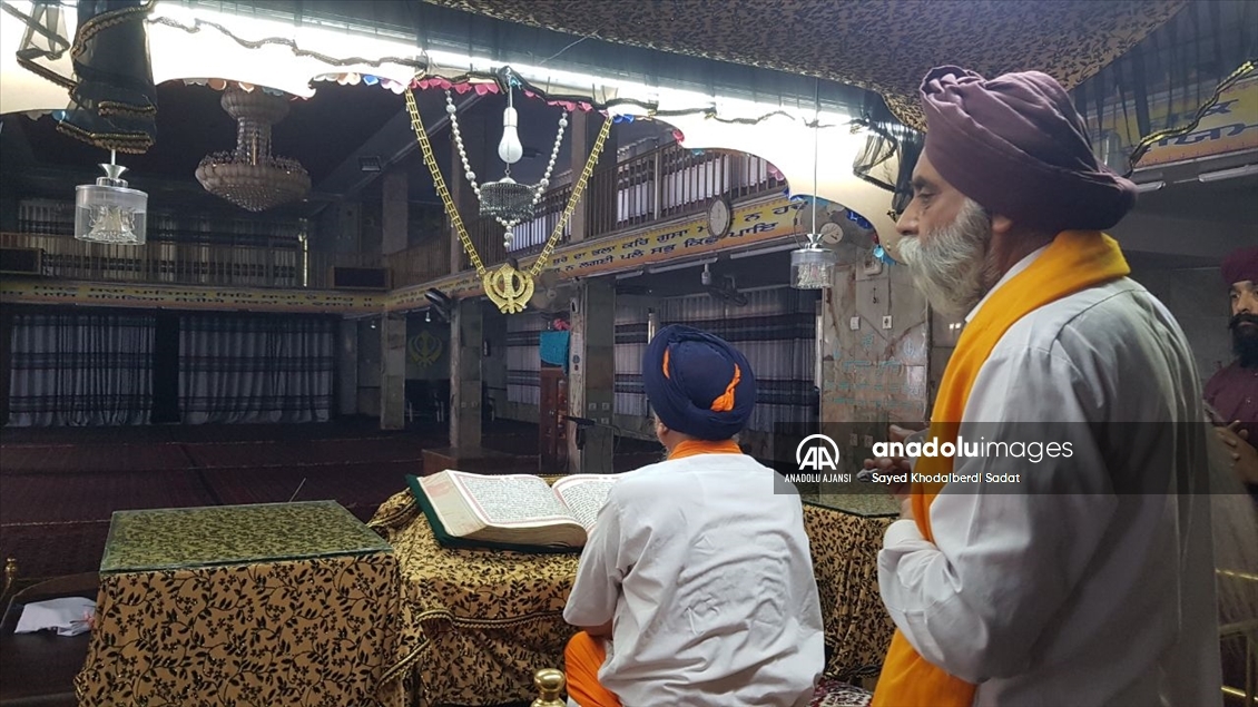 Afganistan'daki Hindu ve Sih azınlıklar ülkeyi terk etmek istemiyor