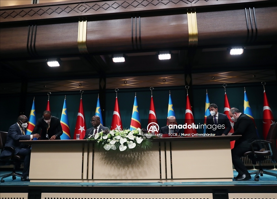 Cumhurbaşkanı Erdoğan, Kongo Demokratik Cumhuriyeti Cumhurbaşkanı Tshisekedi ile basın toplantısı düzenledi
