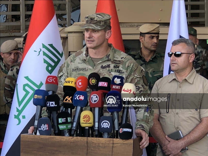 کاروانێکی دیکەی هاوکاری سەربازیی هێزەکانی هاوپەیمانان رادەستی پیشمەرگە کرا