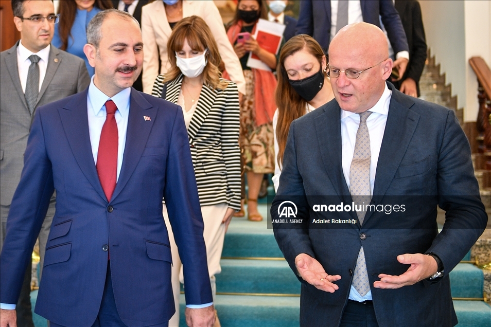 دیدار وزیران دادگستری ترکیه و هلند در آنکارا