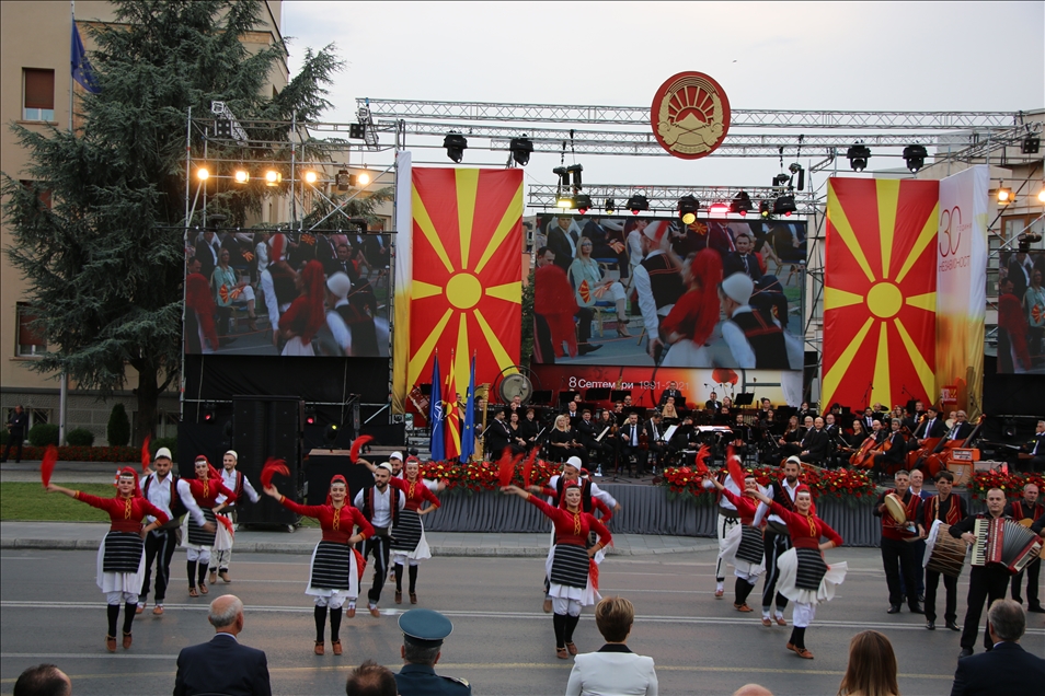 Me manifestim solemn, Maqedonia e Veriut shënon 30-vjetorin e pavarësisë