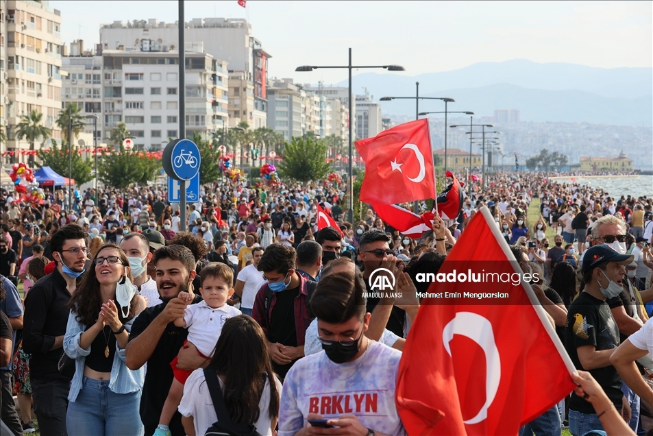 İzmir'in düşman işgalinden kurtuluşunun 99. yıl dönümü