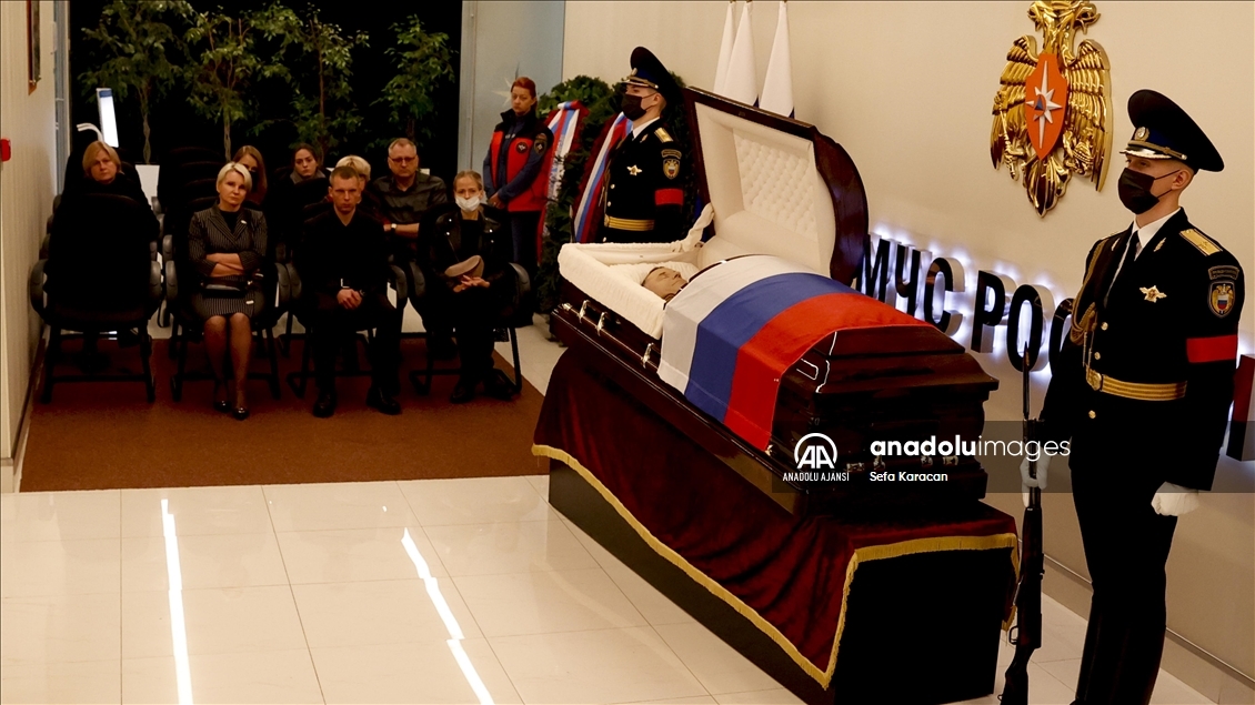 Rusya Acil Durumlar Bakanı Ziniçev, son yolculuğuna uğurlanıyor