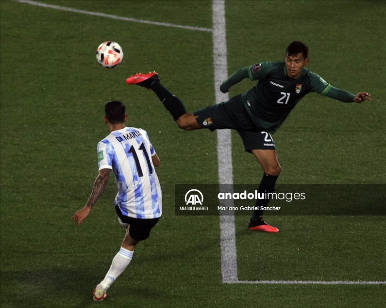Con 'hat trick' ante Bolivia, Lionel Messi bate récords en el fútbol suramericano
