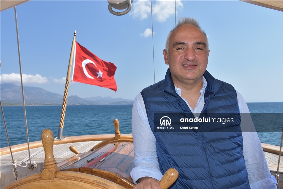 Kültür ve Turizm Bakanı Ersoy, Datça'da Osmanlı dönemi gemi batığına dalış yaptı