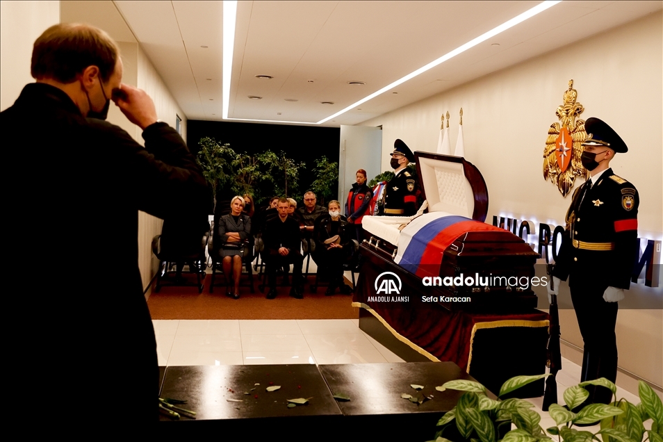 Rusya Acil Durumlar Bakanı Ziniçev, son yolculuğuna uğurlanıyor