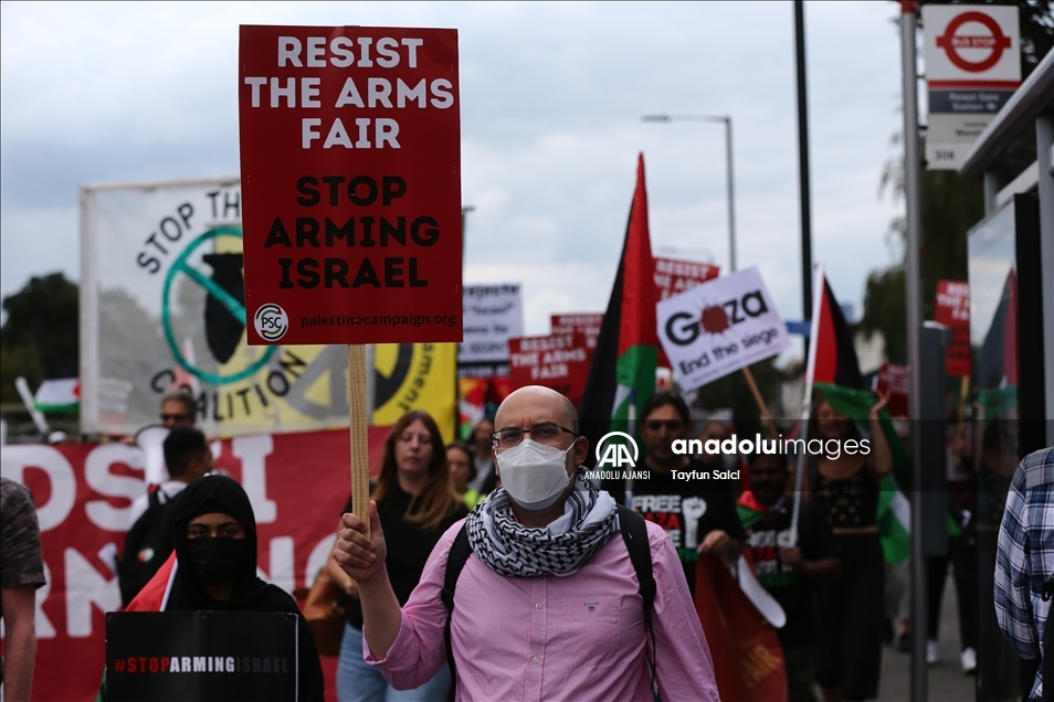 “Resist DSEI! Stop Arming Israel” Demonstarion in East London