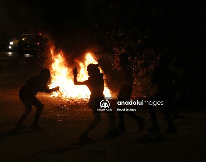 İsrail'in Filistinli tutuklulara yönelik ihlalleri Batı Şeria'da protesto edildi