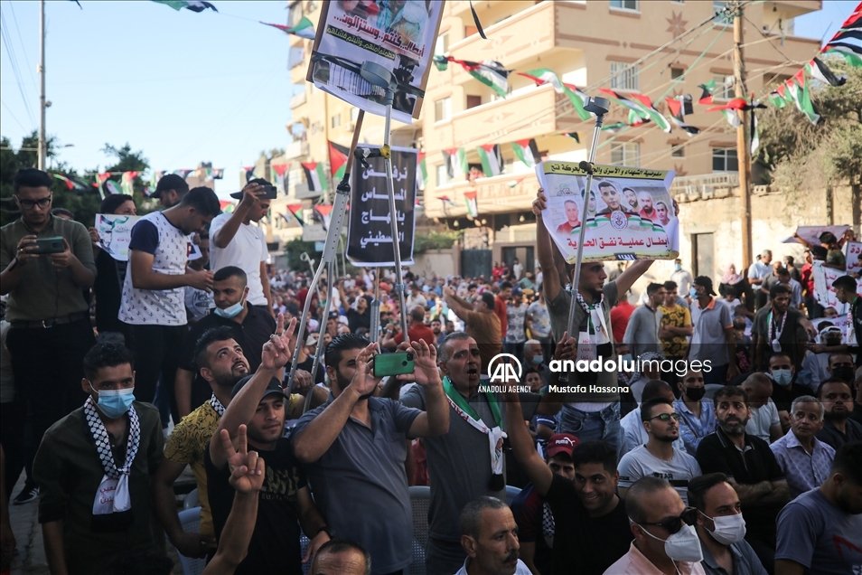 فصائل فلسطينية ترفض اتفاقية عودة الدعم الأمريكي لـ"أونروا"