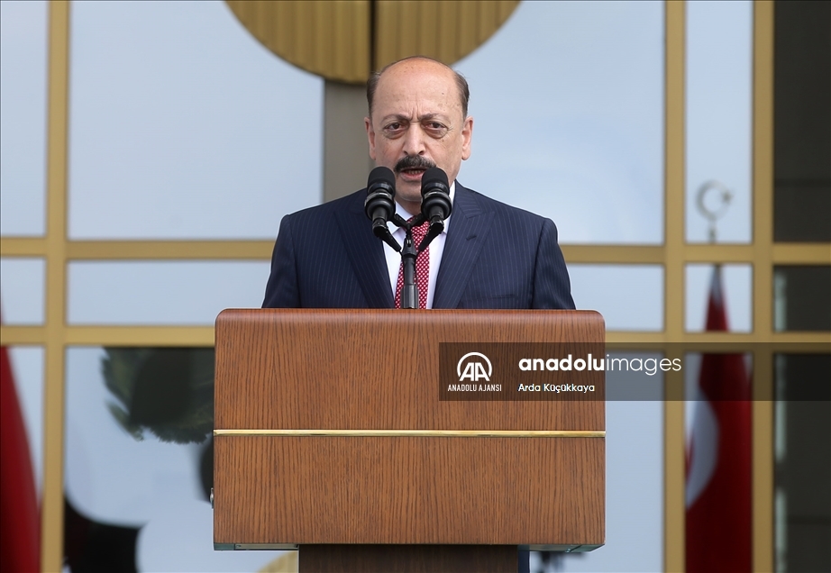 Cumhurbaşkanı Erdoğan, Türk-İş'e bağlı işçilerle bir araya geldi