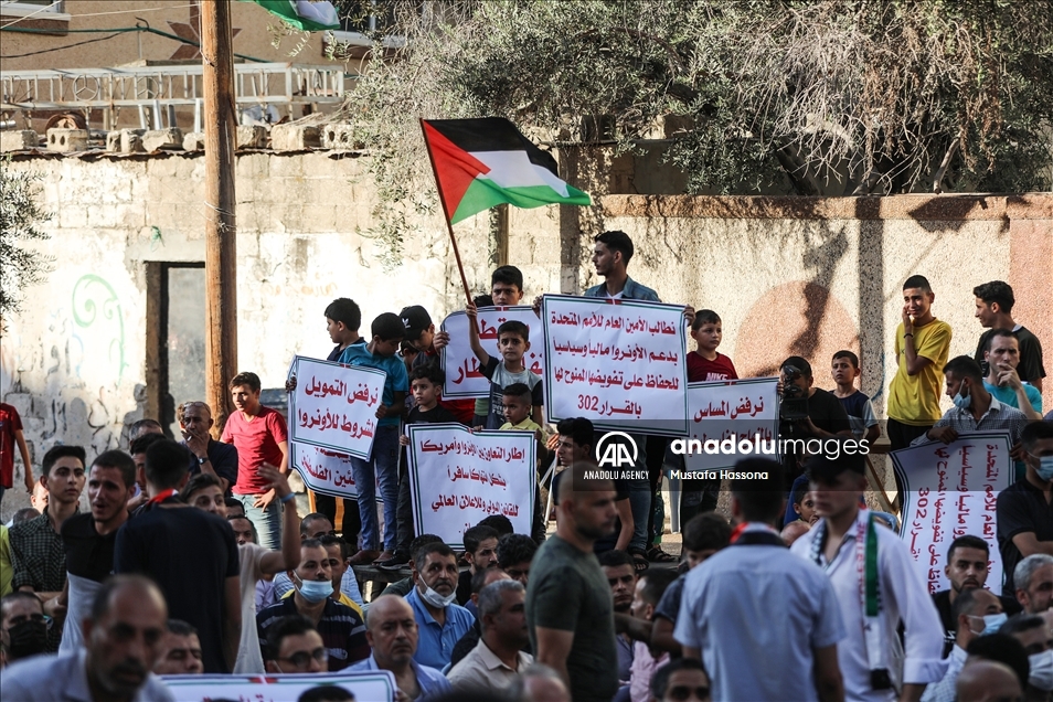 فصائل فلسطينية ترفض اتفاقية عودة الدعم الأمريكي لـ"أونروا"
