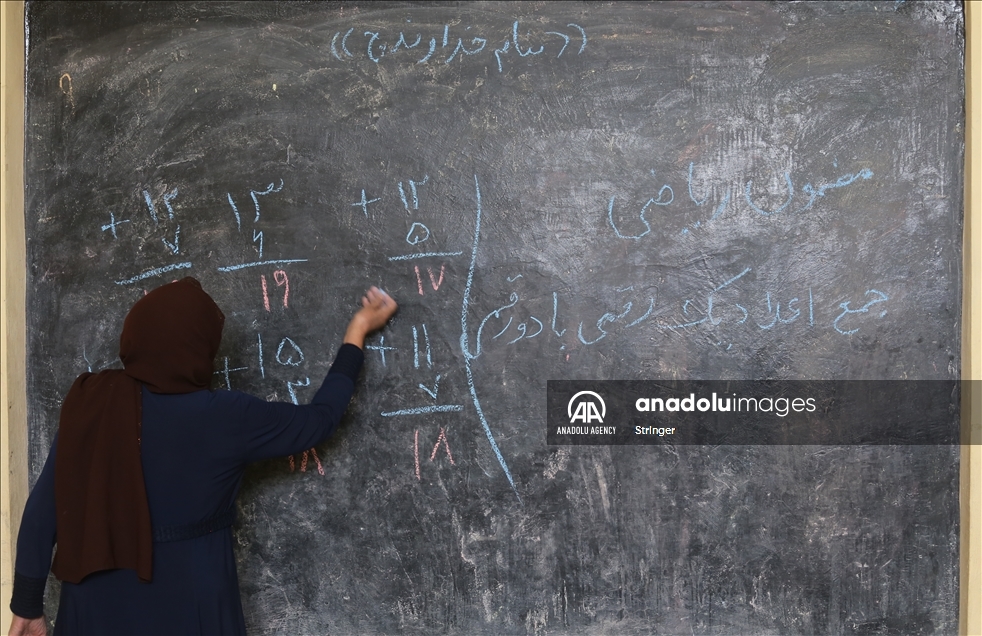 قوتابخانەکانی کچان لە ویلایەتی ھێرات رۆژئاوای ئەفغانستان