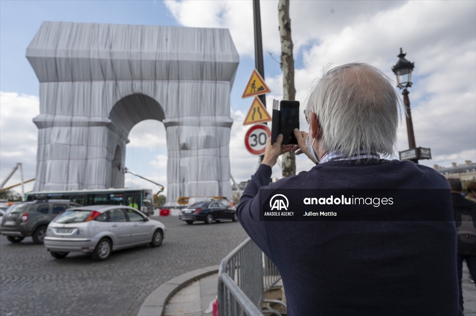 'Empaquetar el Arco del Triunfo', el último monumental proyecto en París del artista Christo