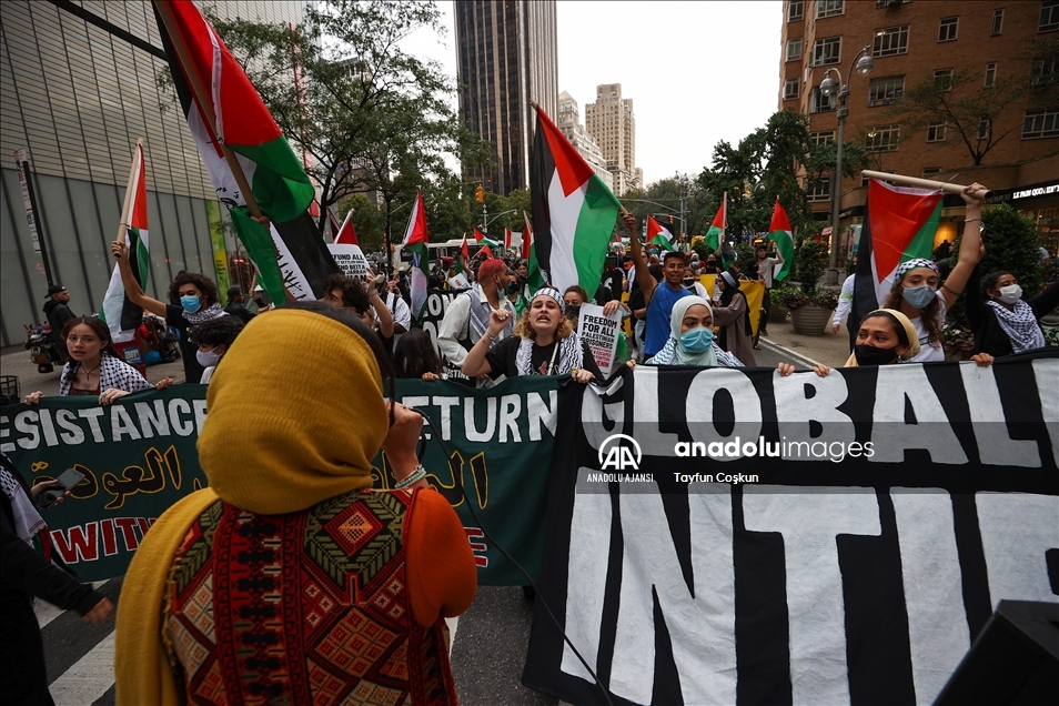 New York'ta Filistin'e destek gösterisi