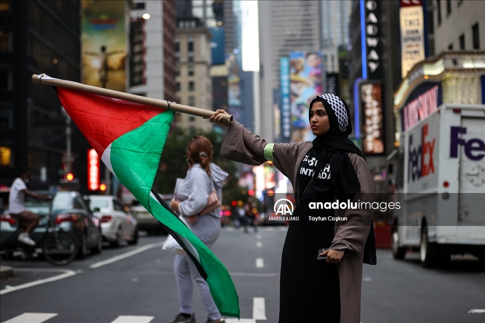 New York'ta Filistin'e destek gösterisi