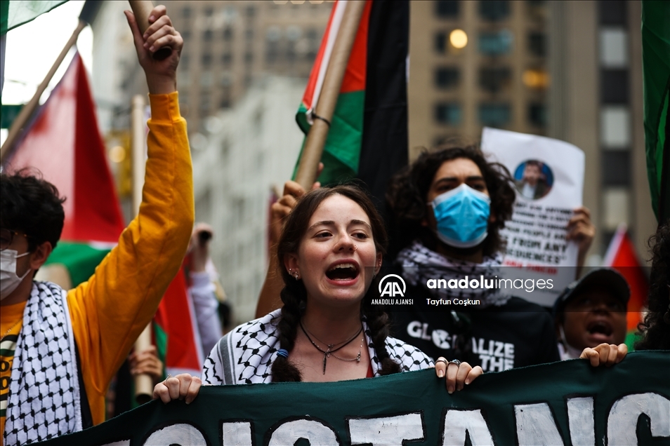 New York'ta Filistin'e destek gösterisi
