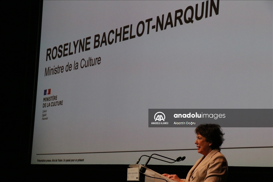 Fransız Bakan Bachelot-Narquin: "İslam büyük coğrafyayı kapsayan bir medeniyettir"