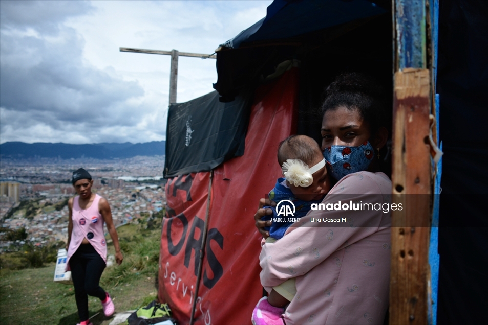 La vida de los desplazados colombianos que viven en la periferia de Bogotá