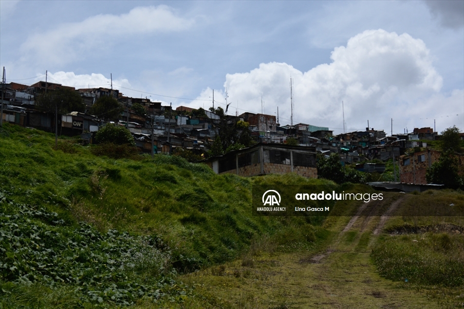 La vida de los desplazados colombianos que viven en la periferia de Bogotá