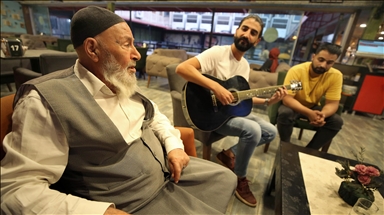Rock ve tasavvuf sanatçısını buluşturan düet beğeni topladı