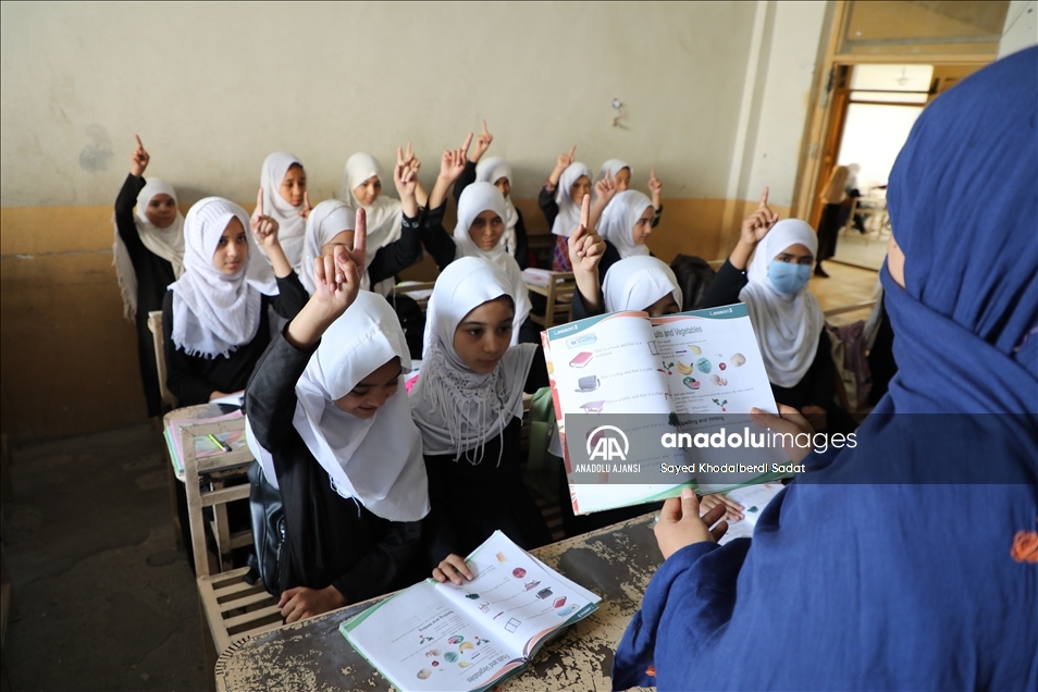 Kandahar vilayetindeki okullarda eğitim devam ediyor