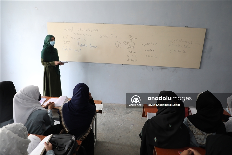 Kandahar vilayetindeki okullarda eğitim devam ediyor
